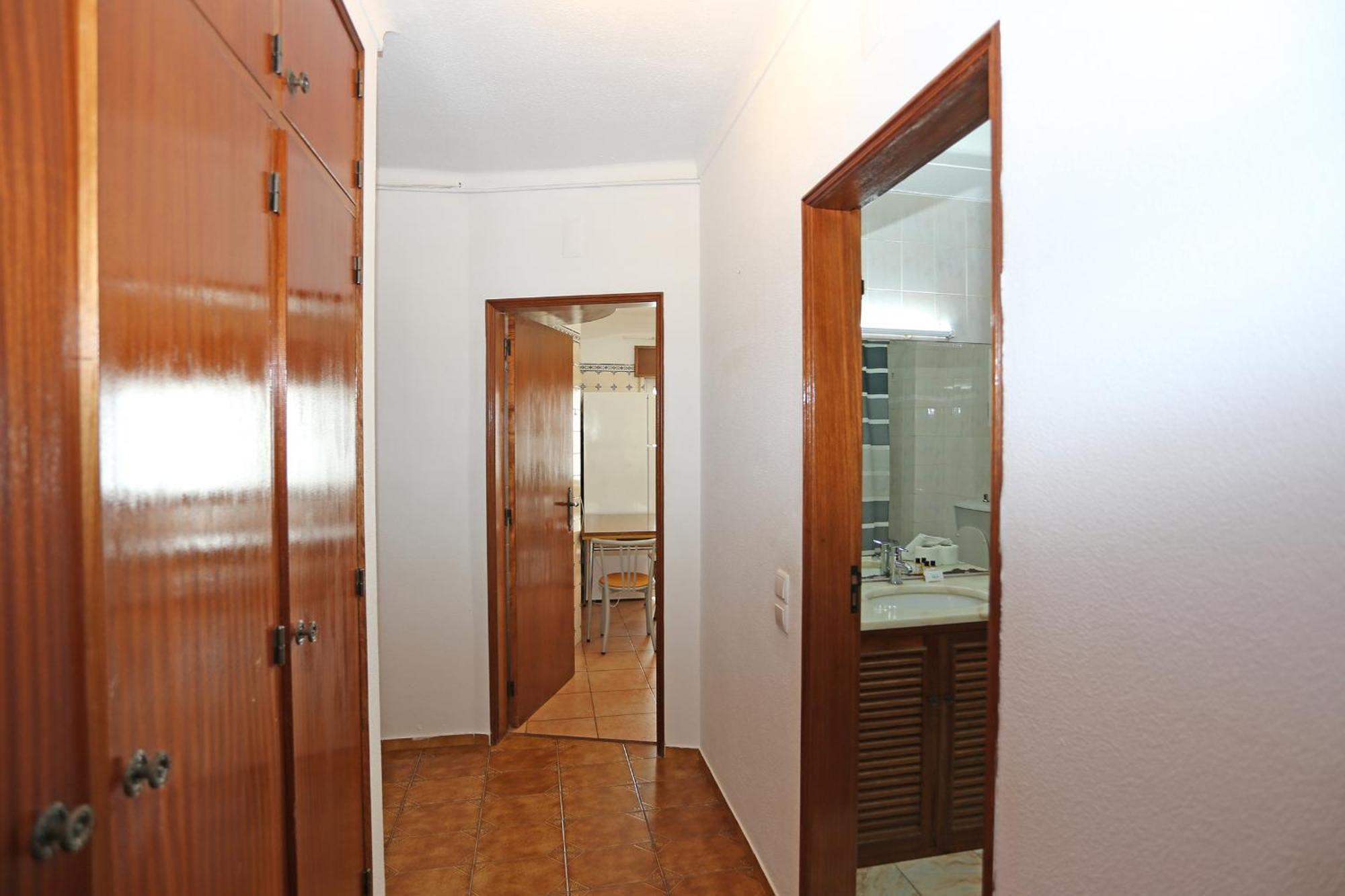 Baluarte Apartments Lagos Bilik gambar